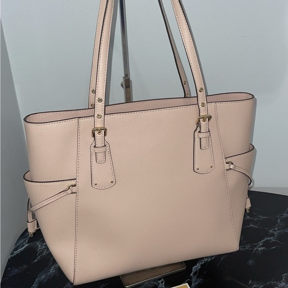 MICHAEL KORS Handbag Voyager Bag EW Tote Leather Bag Soft Pink AUTHENTIC NWT - Picture 11 of 15